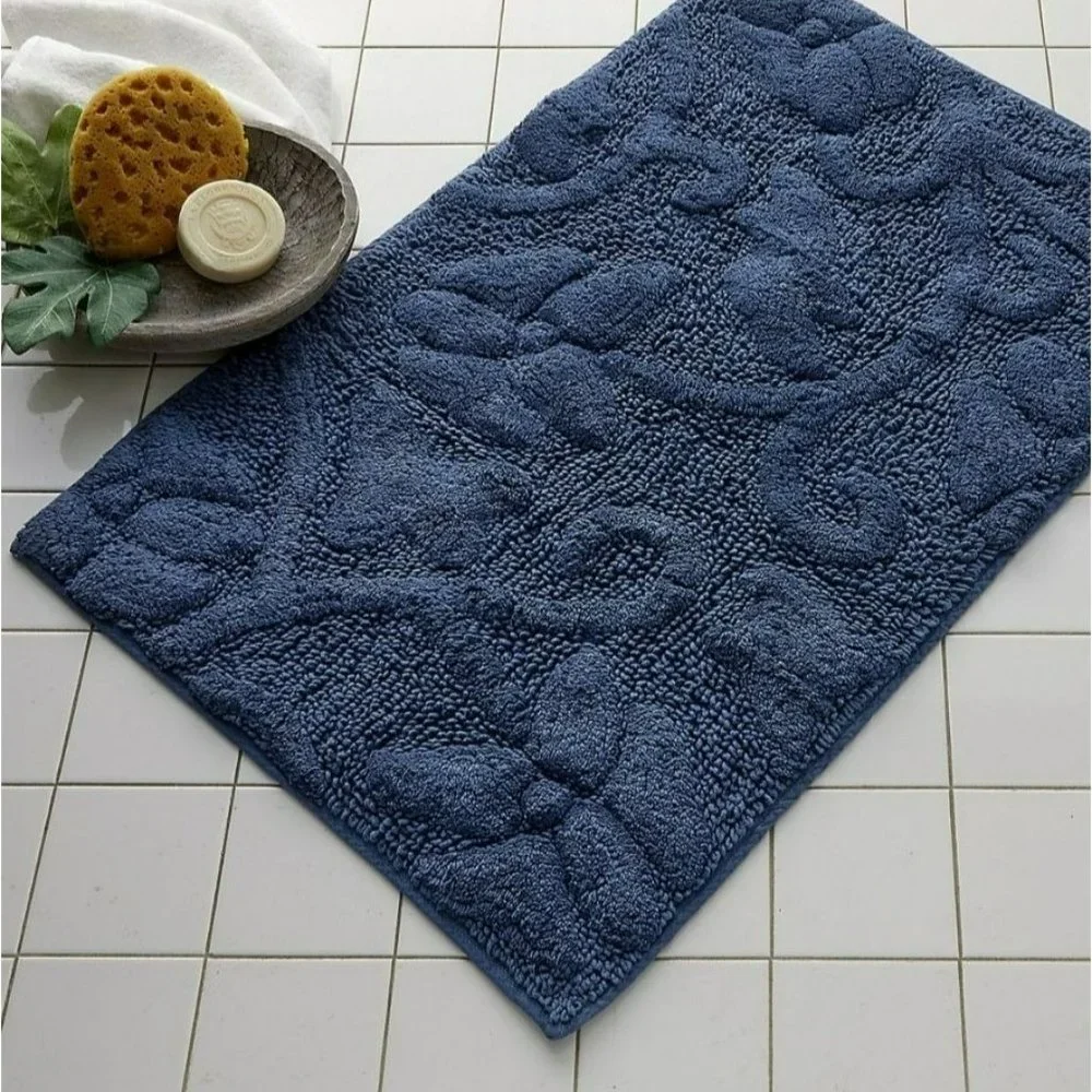 Sonoma Goods For Life Quinn Collection Bath Rug Navy Blue Paisley Inlay Pattern